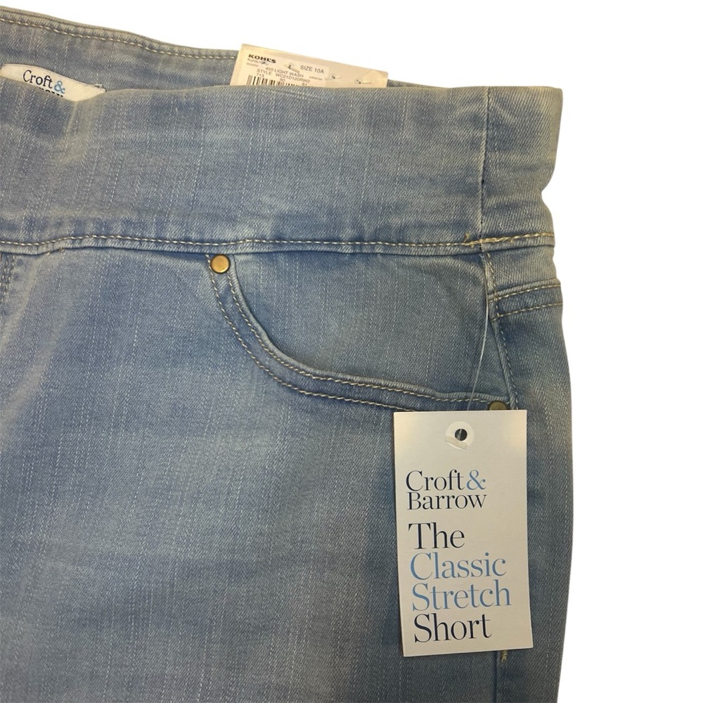 Croft & Barrow Women’s Shorts Sz 10A Mid Rise Pull On Stretchy Denim Slimming - Picture 4 of 9